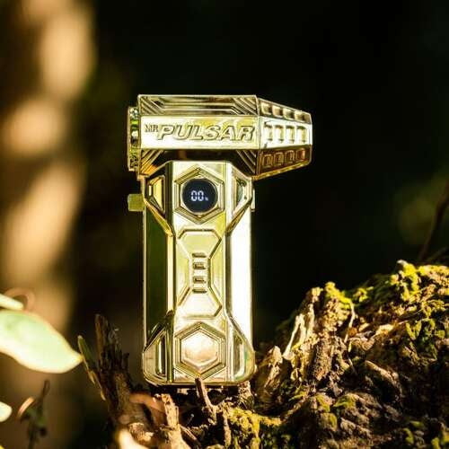 High-Speed Hair Dryer X11Pro Golden 990000 Revolutions Minute Powerful Airflow Brushless Motor Turbo Fan 75 Meters Per Second Wind Speed 10000 Milliampere-Hour UV Resistant Windshield Primer Waterless All-Purpose Detailer Spray